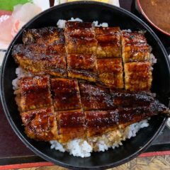 三河一色産　鰻丼　　　3,608円（税込）